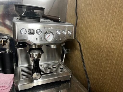 Breville バリスタエクスプレスコーヒーマシン RM-BES870XL-w