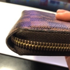 ルイ　ヴィトン財布　中古