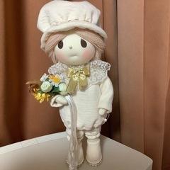 米山京子風　ハンドメイド　ドール　人形　生成り　花束