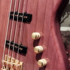 名器＆美品！！ESPベース AMAZE（90年代モデル）★アクティブ／JAZZベース★