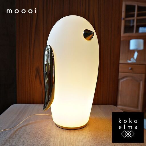 TOYO KITCHEN STYLE(トーヨーキッチンスタイル)取扱いmoooi(モーイ)のペットライト/ペンギンです。おとぎ話から飛び出したような愛らしいテーブルランプ。心温まる柔らかな光の卓上照明DB225