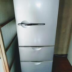 サンヨー冷蔵庫　高さ約140 CM