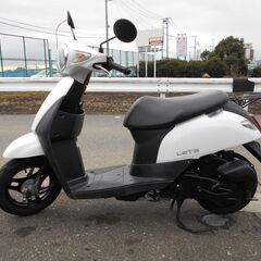 SUZUKI レッツ 白