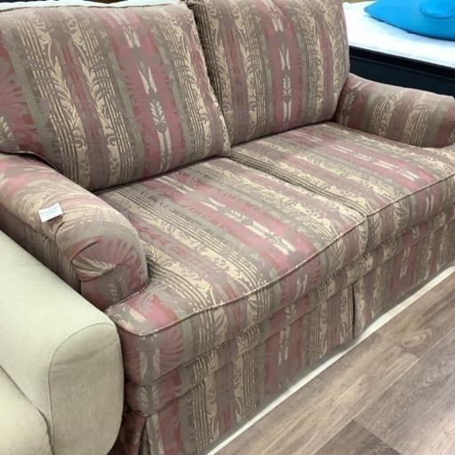 Thomasvilleの2人掛けソファーをご紹介します！ 大特価】Thomasville