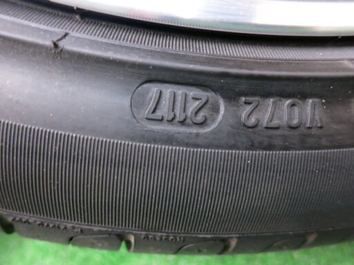 バリ溝！☆ベンツ Cクラス W205 純正 AMG 225/45R18 95Y MOE