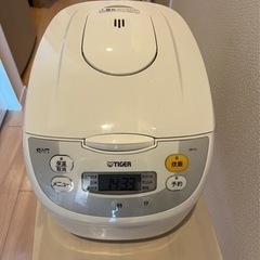 タイガー魔法瓶(TIGER) 炊飯器 1升 マイコン 調理メニュ...