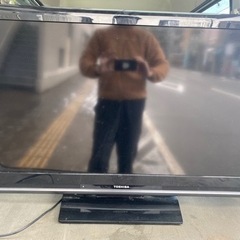 東芝 REGZA 40型テレビ