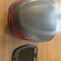 GIVI リアボックス　30L