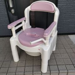 【29150円の商品】安寿ﾎﾟｰﾀﾌﾞﾙ ﾄｲﾚちびくまくん 新...