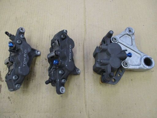 バイク部品 カワサキ Kawasaki GPZ900R？ リア フロント キャリパー