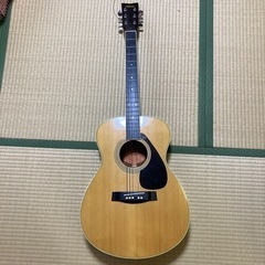 ヤマハ　アコースティックギター　FG-202B