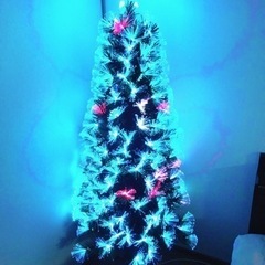 クリスマスツリー(LED)差し上げます。