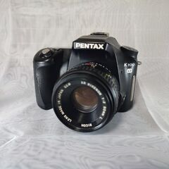 PENTAXのデジタル一眼レフカメラ、K100Dです。(決まりました)