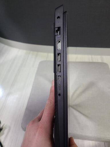 HP OMEN 15 ゲーミングノート i5 9300H gtx1660ti ssd256+HDD1TB