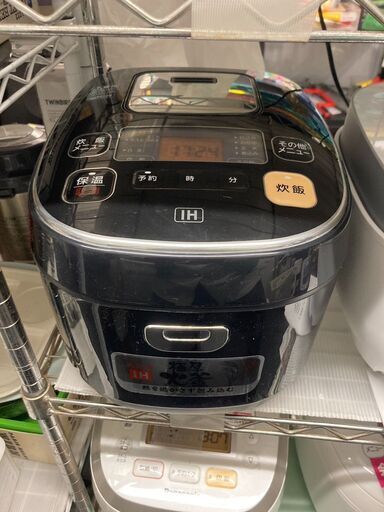 ☆中古￥8,500！【会員価格￥7,500】IRIS OHYAMA　5.5合IHジャー炊飯器　家電　2017年製　ERC-IB50K-B型　【BB097】