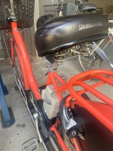 電動　ブリヂストン　バッテリー2つ付き