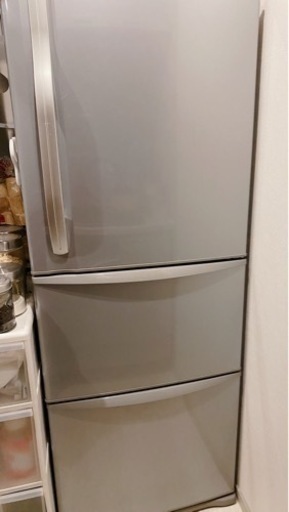 【交渉中】TOSHIBA冷蔵庫3ドア340L自動製氷機付き！