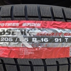 TOYOトーヨー　スタッドレス　2022年製　新品　205/55R16