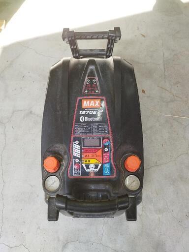 MAX　エアーコンプレッサー