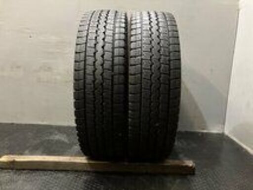 DUNLOP WINTER MAXX LT03 205/70R17.5 115/113L LT 17.5インチ ライトトラック用 スタッドレス 2本 21年製 ダイナ等　(VTF651)クレジットカード QRコード決済可能