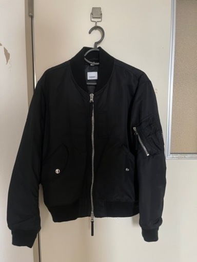 Burberry London England MA-1 ぶるぞん