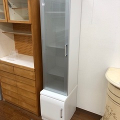 スリムキャビネット　7,480円