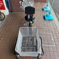☆美品☆フロント20インチ リア16インチ三輪車 スイング機能搭載 
