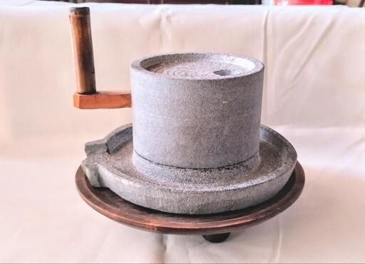 インテリア  ミニ茶臼  碾き臼