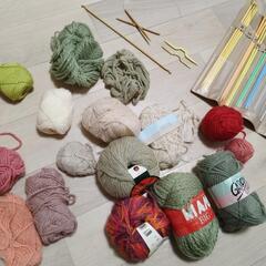 毛糸（一部使用）・編み針