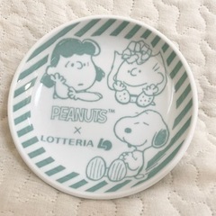 【ネット決済】【美品】スヌーピー　ロッテリアコラボ小皿