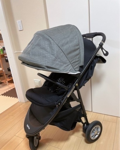 ‼️受け渡し済み‼️美品です‼️アップリカ☆3輪ベビーカー☆スムーヴプレミアム￥70950の物