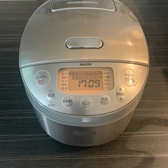 SANYO 圧力IHジャー炊飯器　ECJ-MZ10E7 お譲り致...