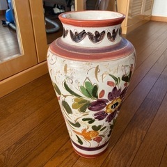 テラコッタ　花瓶　高45cm