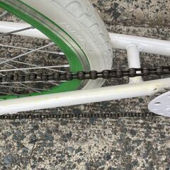 予約済　展示品★未使用　ミニベロ　20インチ　シマノ6段ギア　グリーンリム 予約済 展示品☆未使用 ミニベロ 20インチ シマノ6段ギア グリーンリム