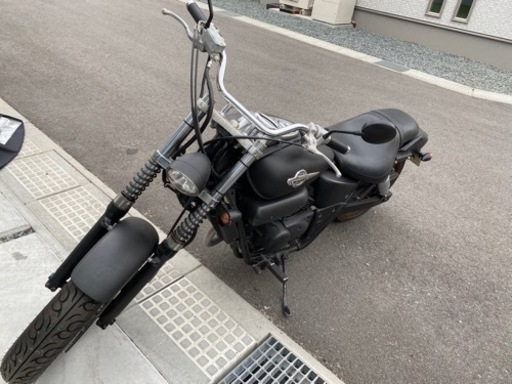 広島発　ホンダ　Vツインマグナ250 MC29