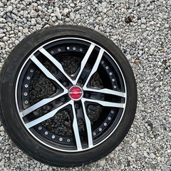 17インチタイヤ、セット純正アルミホイール付き