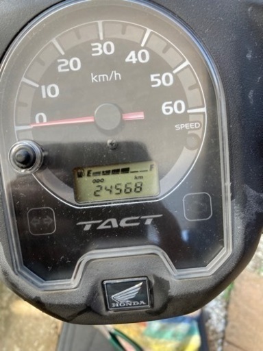 ホンダ タクト 4スト AF79カゴ付き 大人気 前かご付きのAF79タクト 4スト