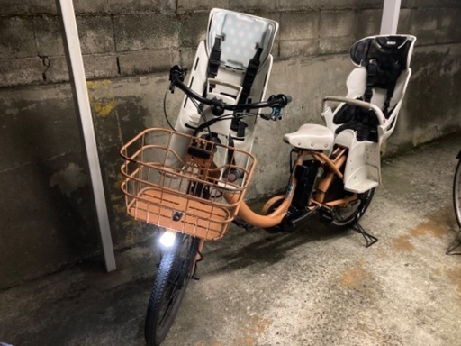 ３人乗り　電動自転車　Bikke