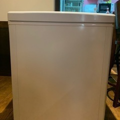 シャープ 2021年製冷凍ストッカー 200L