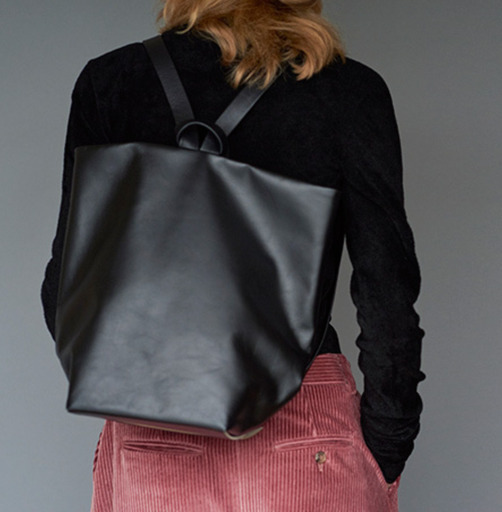 【Aeta アエタ】RUCKSACK 2WAY レザー黒 本革