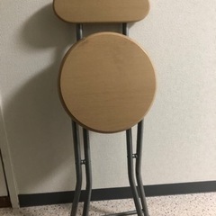 【100円】折り畳み椅子