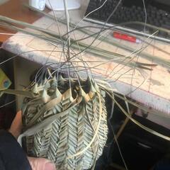 【伝統技術】棕櫚編み　花瓶1つ＋花2本　4種類選択可能　ローズ　バラ　牡丹　ユリ