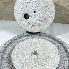 苫小牧バナナ】石臼(いしうす) ひき臼(ひきうす) 御影石 20型 約16kg 