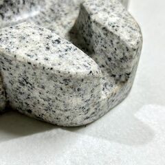 苫小牧バナナ】石臼(いしうす) ひき臼(ひきうす) 御影石 20型 約16kg 