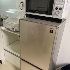 家具、家電、食器等