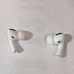 Apple AirPods Pro（2021/MagSafe）　中古品