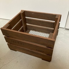木製の箱