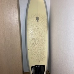 超お得‼︎】サーフボード（リーシュコード、フィン付き）