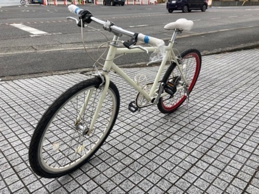 クロスバイク】26インチ 6段変速付 スタイリッシュリム使用❗️前後