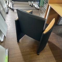 JB-14 【オフィス家具専門店】コクヨの応接会議イスセットです！